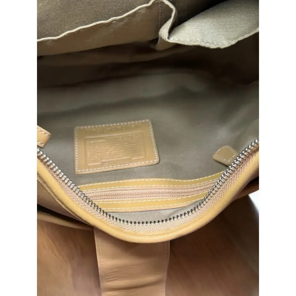 Vintage Coach 7548 Hamptons Leather Buckle Hobo Bag & Wristlet